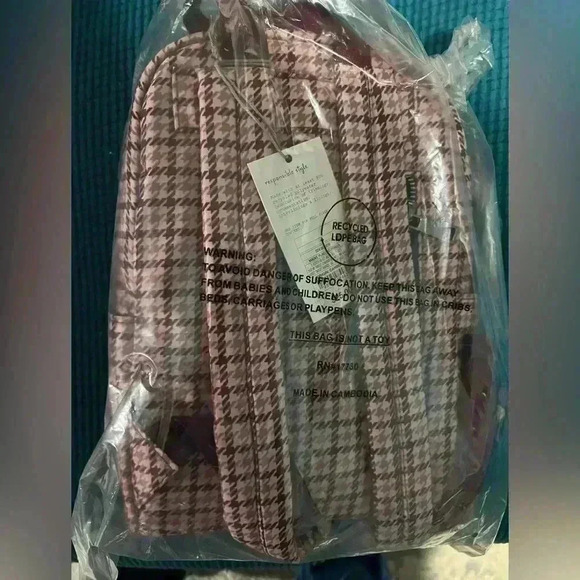 A New Day Pink & Burgundy Backpack - Picture 2 of 11